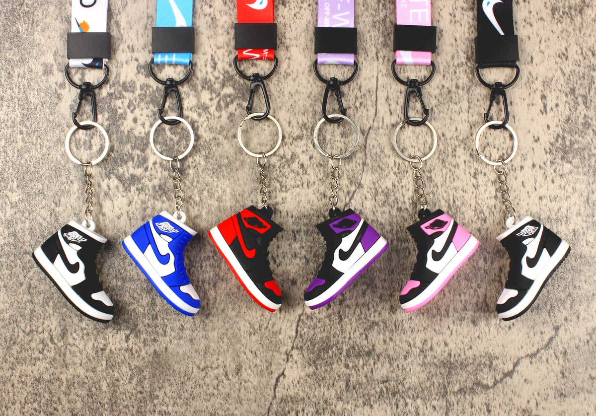 SNEAKER KEYCHAIN WITH LANYARD